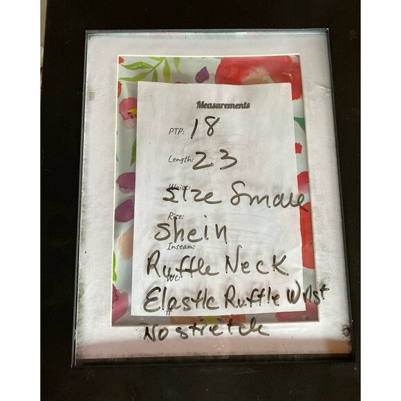 SHEIN Blouse Size Small Red Floral Ruffle Neck & Wrist Tie Neck Silky Top Dressy - Picture 9 of 11